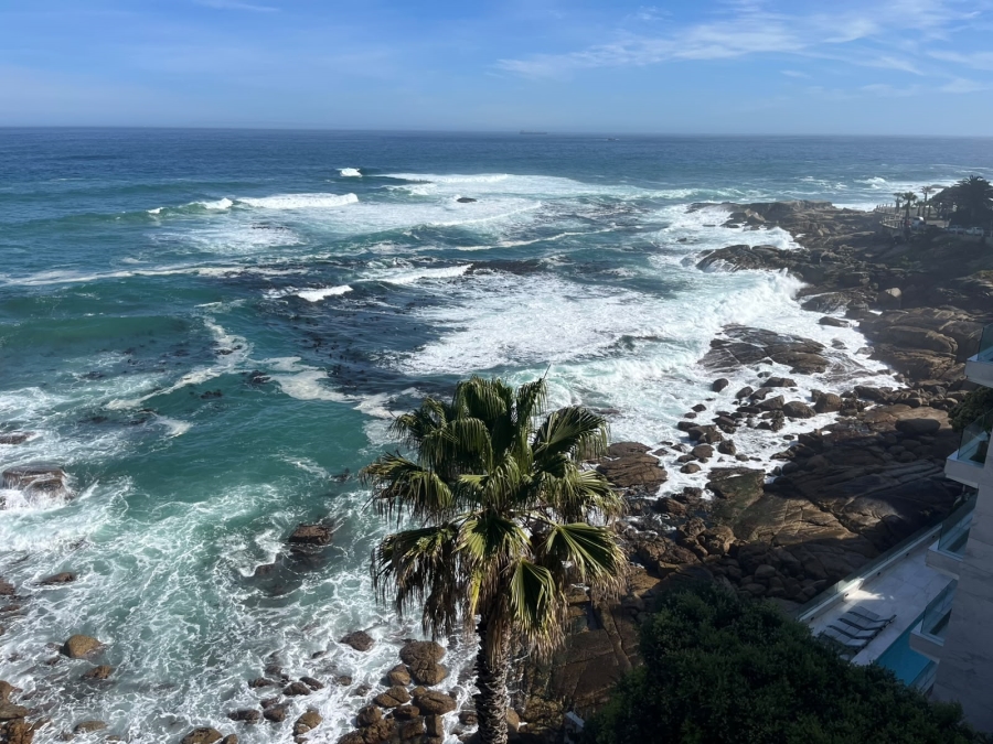 To Let 2 Bedroom Property for Rent in Bantry Bay Western Cape
